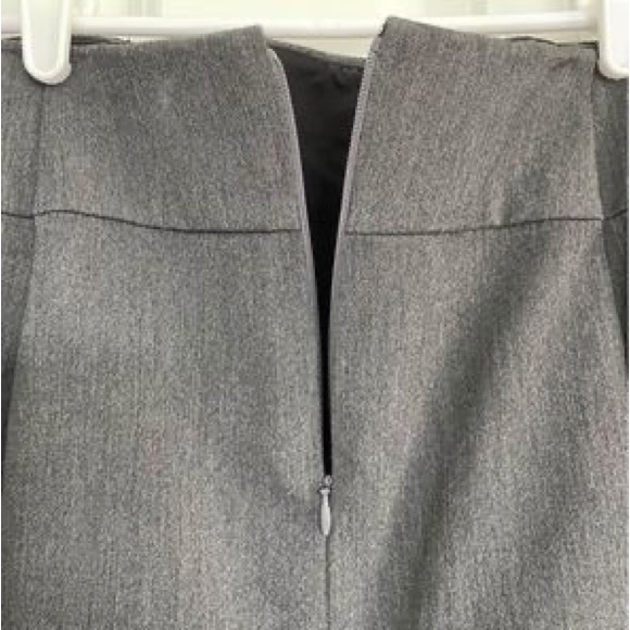 Express Pencil Skirt, Size 0 - Picture 3 of 5